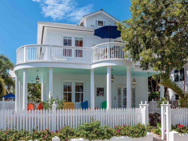 Walk to Beach Five Bedroom Pool Home in Key West