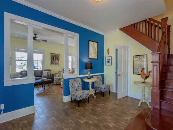 Walk to Beach Five Bedroom Pool Home in Key West