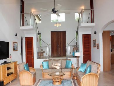 St. John 4 Bedroom Walk to Beach Villa with Amazing Views