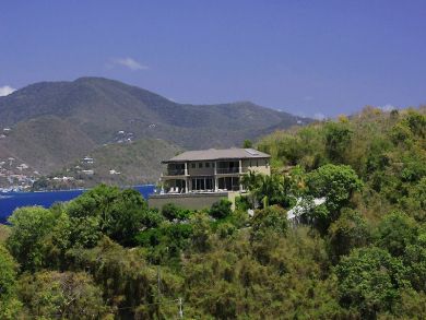 St. John 4 Bedroom Walk to Beach Villa with Amazing Views