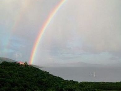 St. John 4 Bedroom Walk to Beach Villa with Amazing Views