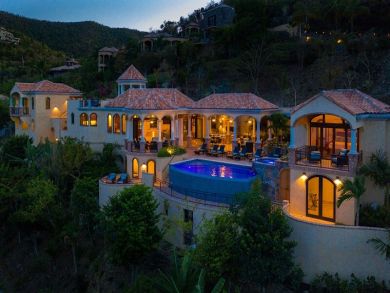 Five Bedrooms Bayfront Vacation Home in St. John