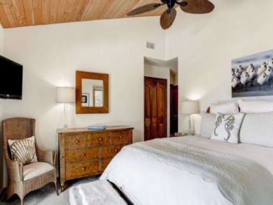 Santa Barbara 4 Bedroom Home with Amazing Views