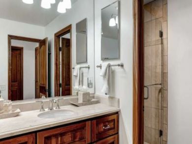 Santa Barbara 4 Bedroom Home with Amazing Views