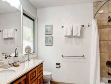 Santa Barbara 4 Bedroom Home with Amazing Views