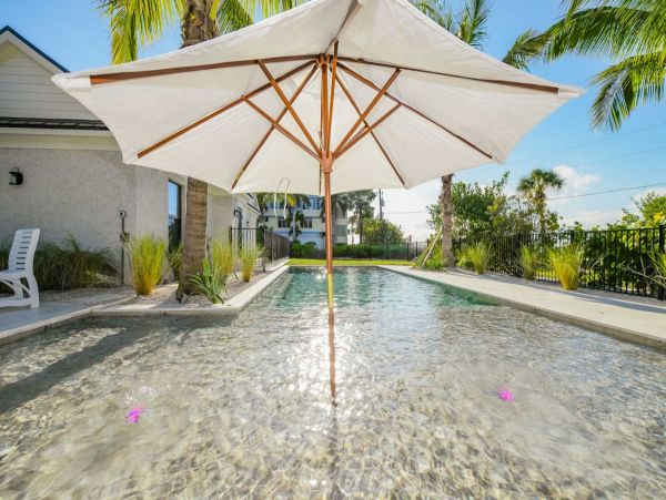 Luxury Siesta Key Five Bedroom Gulf View Vacation Home