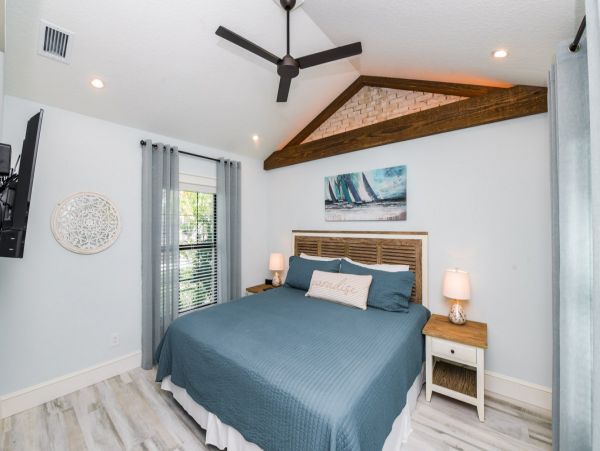 Luxury Siesta Key Five Bedroom Gulf View Vacation Home