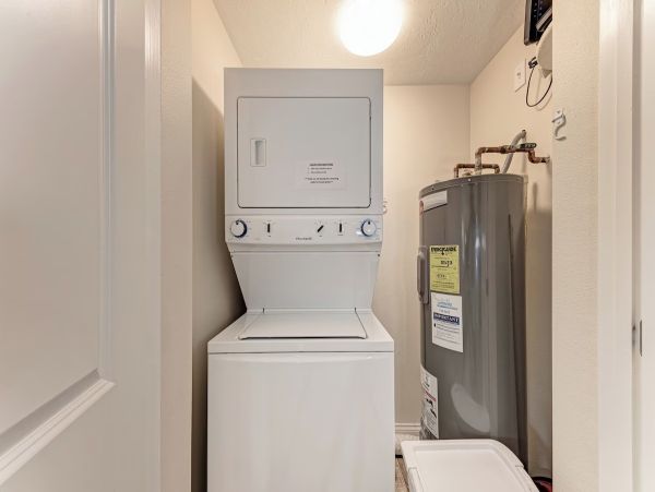Holmes Beach Three Bedroom Vacation Home Sleeps Six Guests