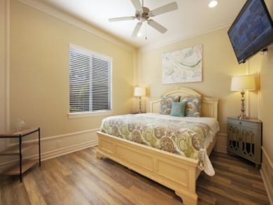 Cape Coral Four Bedroom Canal Front Vacation Home