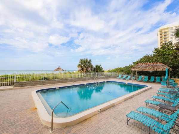 Luxury Longboat Key Vacation Rentals | Gulf Front Condo with Stunning Views
