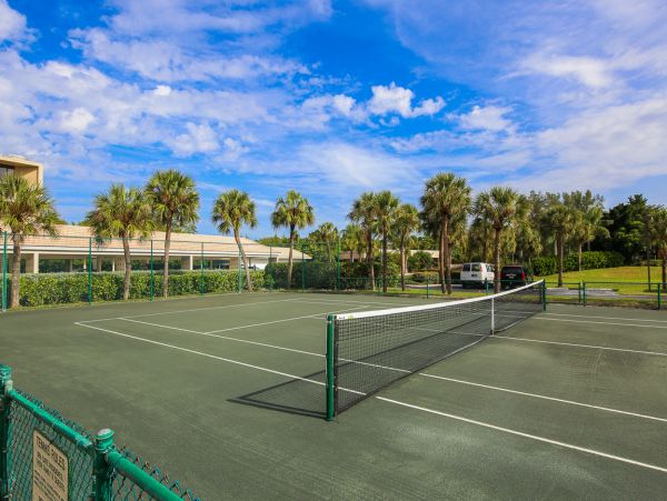 Luxury Longboat Key Vacation Rentals | Gulf Front Condo with Stunning Views