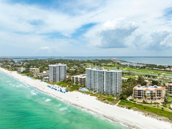 Luxury Longboat Key Vacation Rentals | Gulf Front Condo with Stunning Views