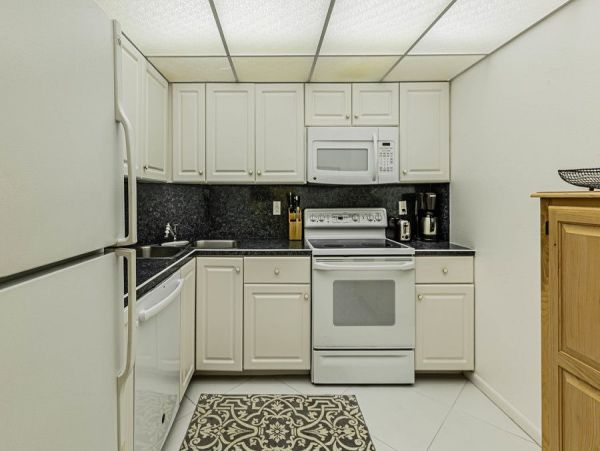 Marco Island Gulf Front Two Bedroom Vacation Condo