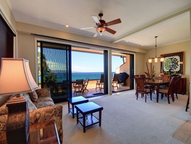 Oceanfront 2 Bedroom Condo for Rent with Amazing Views