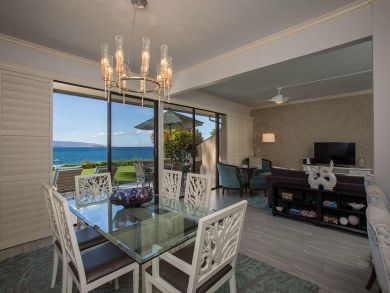 Luxury Oceanfront Condo Sleeps 6 Guests Maui Rental