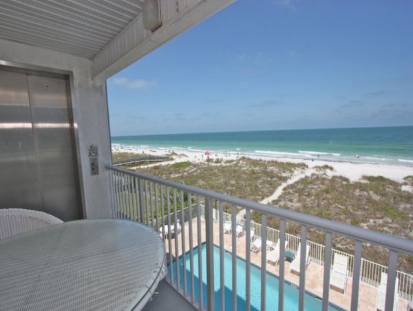 On Beach Indian Rocks Vacation Condo Two Bedroom