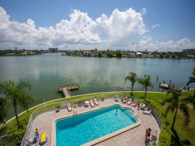 Treasure Island Condo 930463