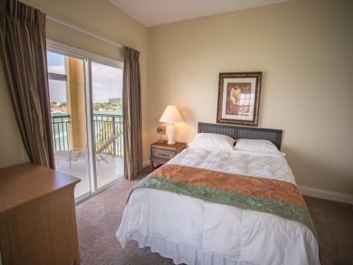 Treasure Island Condo 930463
