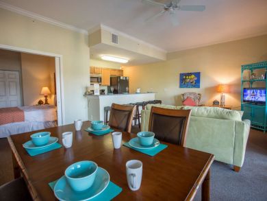 Treasure Island Condo 930466