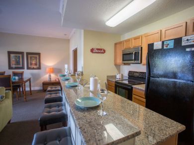 Treasure Island Condo 930466