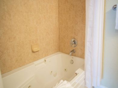 Treasure Island Condo 930466