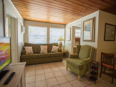 Treasure Island Condo 930470