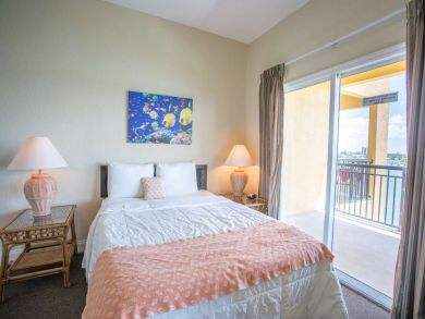 Treasure Island Condo 930471