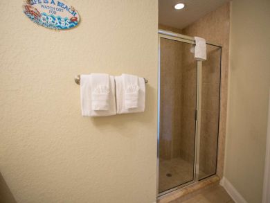 Treasure Island Condo 930471