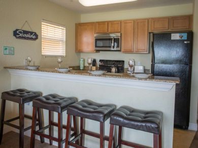 Treasure Island Condo 930472 Treasure Island Condo 930472