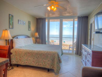 Treasure Island Condo 930475 Treasure Island Condo 930475