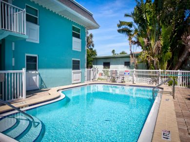 Treasure Island Condo 930476