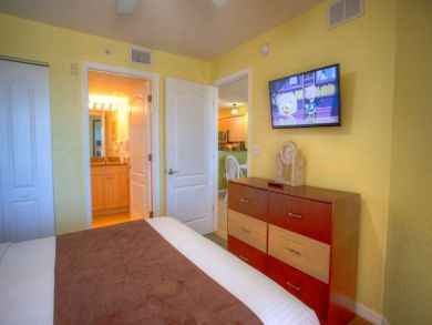Treasure Island Condo 930480 Treasure Island Condo 930480