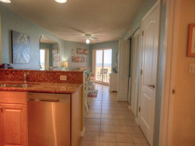 Treasure Island Condo 930480 Treasure Island Condo 930480