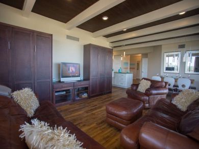 Treasure Island Condo 930501 Treasure Island Condo 930501
