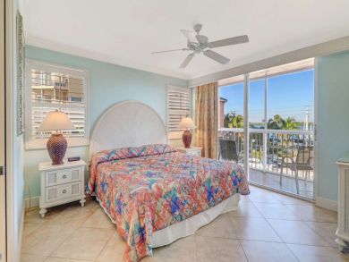Beachfront Two Bedroom Vacation Condo in Fort Myers