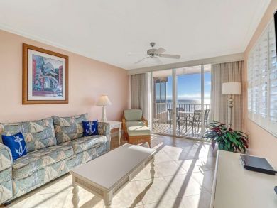 Beachfront Two Bedroom Vacation Condo in Fort Myers