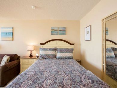 Daytona Beach Condo 930521