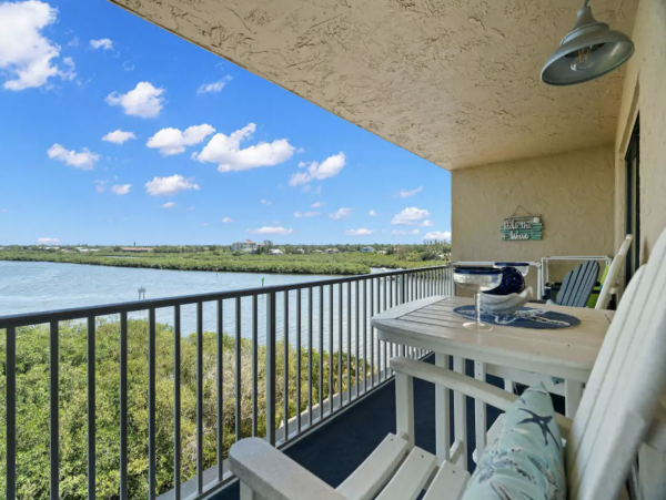 Only A Five Minute Walk to the Beach Bayside Condo All Updated