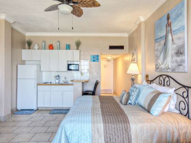 Daytona Beach Condo 930524