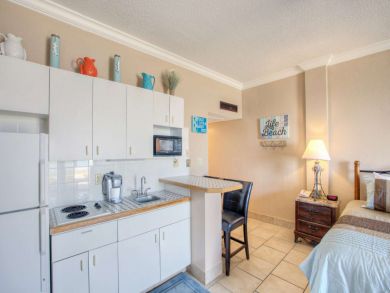 Daytona Beach Condo 930524