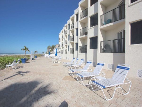 Belleair Beach Condo Sleep 4 Guest