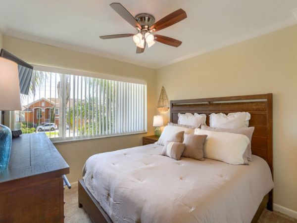 Belleair Beach Condo Sleep 4 Guest
