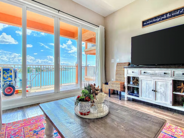Clearwater Residence with Great Intracoastal Water Views