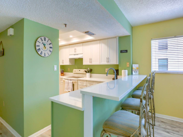 Indian Shores 2 Bedroom Condo