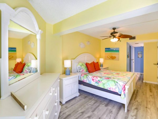 Indian Shores 2 Bedroom Condo