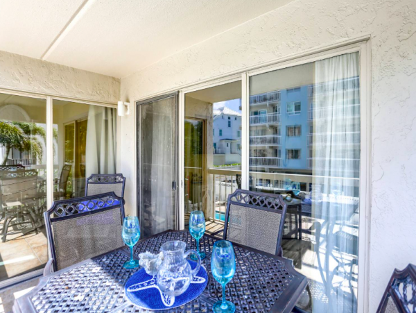 Indian Shores 2 Bedroom Condo