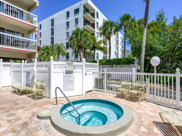 Indian Shores 2 Bedroom Condo