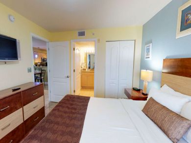 Treasure Island Condo 930535