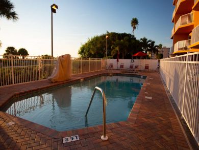 Treasure Island Condo 930535