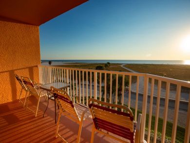 Treasure Island Condo 930535